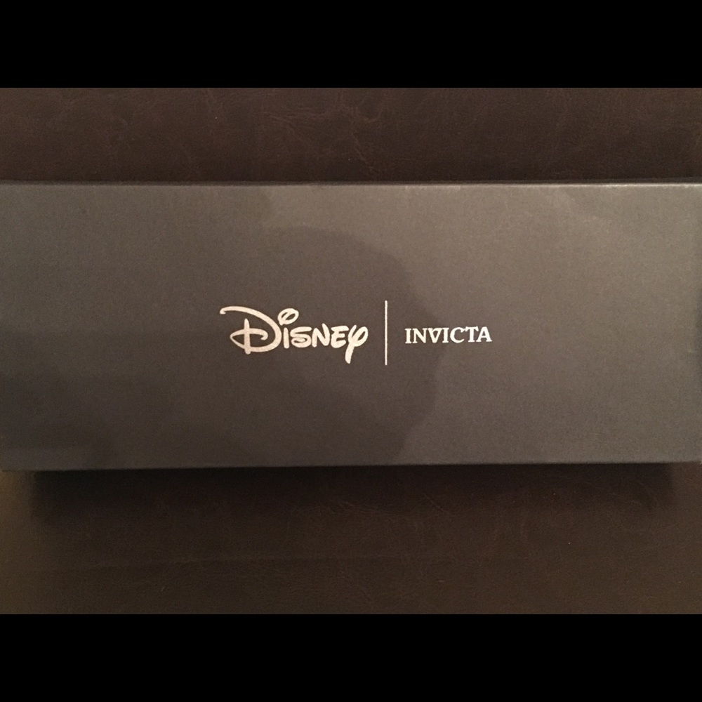 Minnie Mouse Invicta Watch